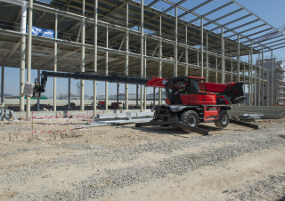 Телескопични товарачи с горна конструкция Manitou MRT-X 2260
