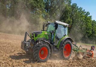 Трактори 4WD (задвиждане на четирите колела) Fendt 208 S Vario Power