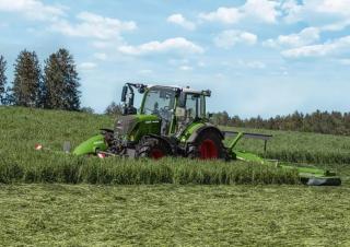 Трактори 4WD (задвиждане на четирите колела) Fendt 314 Vario Profi+