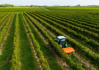 Верижни трактори DEUTZ-FAHR 5100 DS LS