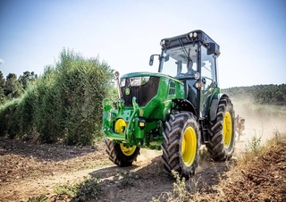 Трактори 4WD (задвиждане на четирите колела) John Deere 5105GF