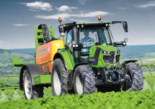 Трактори 4WD (задвиждане на четирите колела) DEUTZ-FAHR 6120 