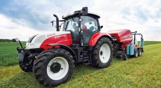 Трактори 4WD (задвиждане на четирите колела) Steyr 6125 Profi Basis