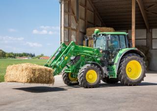 Трактори 4WD (задвиждане на четирите колела) John Deere 6130 M