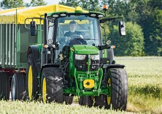 Трактори 4WD (задвиждане на четирите колела) John Deere 6130M 