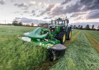 Трактори 4WD (задвиждане на четирите колела) John Deere 6145M 