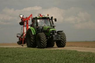 Трактори 4WD (задвиждане на четирите колела) DEUTZ-FAHR 6180 Agrotron