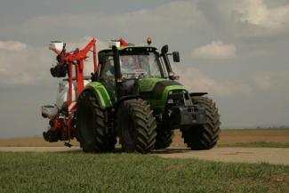 Трактори 4WD (задвиждане на четирите колела) DEUTZ-FAHR 6180 Agrotron