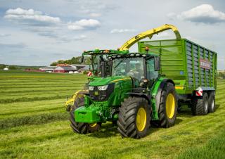 Трактори 4WD (задвиждане на четирите колела) John Deere 6155R