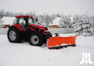 Трактори 4WD (задвиждане на четирите колела) Pronar 6180