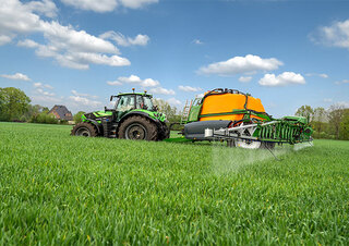 Трактори 4WD (задвиждане на четирите колела) DEUTZ-FAHR 6190 Agrotron TTV