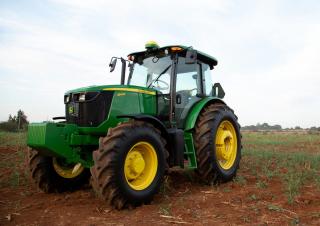 Трактори 4WD (задвиждане на четирите колела) John Deere 6403
