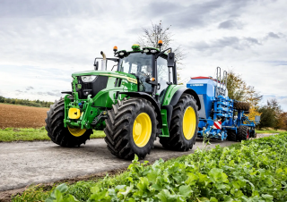 Трактори 4WD (задвиждане на четирите колела) John Deere 6M 145