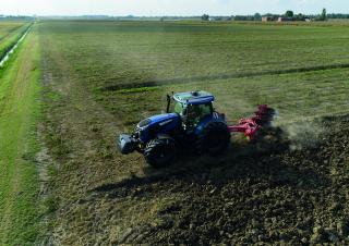 Трактори 4WD (задвиждане на четирите колела) Landini 7-210 V-Shift 