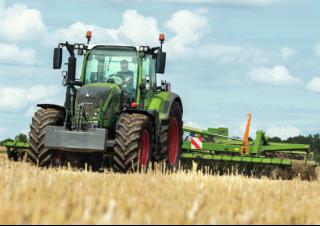 Трактори 4WD (задвиждане на четирите колела) Fendt 720 Vario ProfiPlus