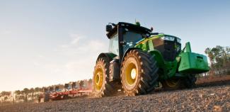 Трактори 4WD (задвиждане на четирите колела) John Deere 7200 R