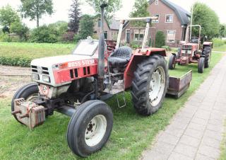 Трактори 4WD (задвиждане на четирите колела) Steyr 8055 AS