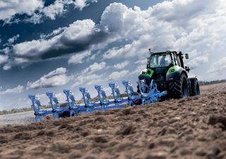 Трактори 4WD (задвиждане на четирите колела) DEUTZ-FAHR 9310 Agrotron TTV