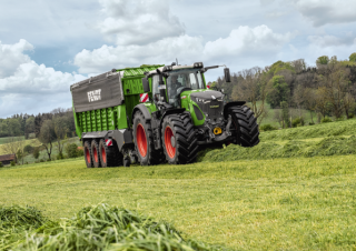 Трактори 4WD (задвиждане на четирите колела) Fendt 936 Vario ProfiPlus