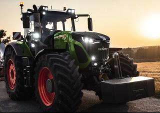 Трактори 4WD (задвиждане на четирите колела) Fendt 936 Vario ProfiPlus