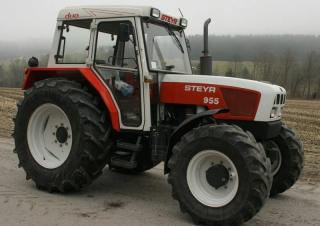 Трактори 4WD (задвиждане на четирите колела) Steyr 955 Komf. A