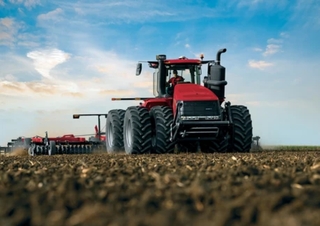 Трактори 4WD (задвиждане на четирите колела) Case IH AFS Connect Steiger 470