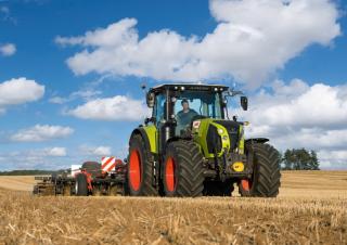 Трактори 4WD (задвиждане на четирите колела) Claas Arion 550 Hexashift