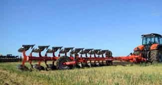 Трактори 4WD (задвиждане на четирите колела) Terrion ATM 7360