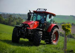 Трактори 4WD (задвиждане на четирите колела) Zetor Forterra HD 140