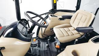 Трактори 4WD (задвиждане на четирите колела) Case IH JX 80 Basis