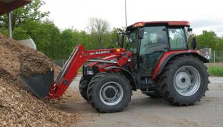 Трактори 4WD (задвиждане на четирите колела) Case IH JXU 95 Komfort plus