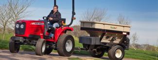 Трактори 4WD (задвиждане на четирите колела) Massey Ferguson MF 1547 DC