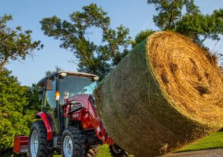 Трактори 4WD (задвиждане на четирите колела) Massey Ferguson MF 1765 M HC 