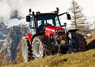 Трактори 4WD (задвиждане на четирите колела) Massey Ferguson MF 5450
