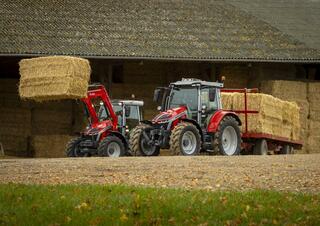 Трактори 4WD (задвиждане на четирите колела) Massey Ferguson MF 5S.145