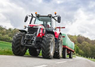 Трактори 4WD (задвиждане на четирите колела) Massey Ferguson MF 6S.145