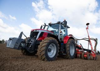 Трактори 4WD (задвиждане на четирите колела) Massey Ferguson MF 6S.180