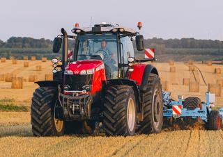Трактори 4WD (задвиждане на четирите колела) Massey Ferguson MF 8732 S 