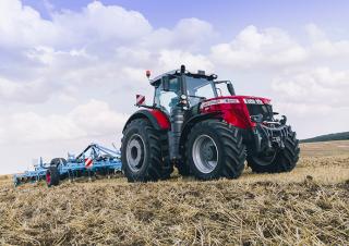 Трактори 4WD (задвиждане на четирите колела) Massey Ferguson MF 8740 S