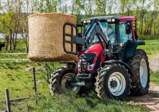 Трактори 4WD (задвиждане на четирите колела) Valtra N 143