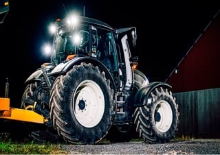 Трактори 4WD (задвиждане на четирите колела) Valtra N154ED SmartTouch
