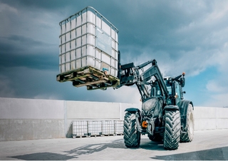 Трактори 4WD (задвиждане на четирите колела) Valtra N154EV SmartTouch
