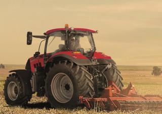Трактори 4WD (задвиждане на четирите колела) Case IH Puma 140