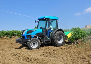 Трактори 4WD (задвиждане на четирите колела) Landini Rex DT 4-080F