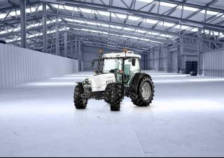 Трактори 4WD (задвиждане на четирите колела) Lamborghini Spire 100.4