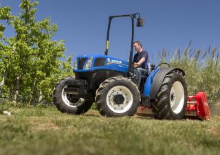 Трактори 4WD (задвиждане на четирите колела) New Holland T 4.95 LP