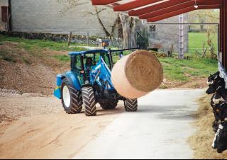 Трактори 4WD (задвиждане на четирите колела) New Holland T 4.95