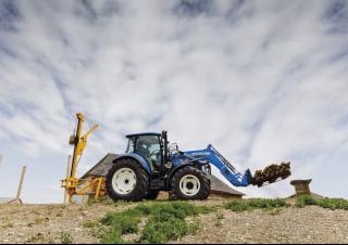Трактори 4WD (задвиждане на четирите колела) New Holland T 4.95