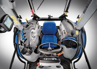 Трактори 4WD (задвиждане на четирите колела) New Holland T 4.95