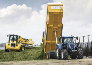Трактори 4WD (задвиждане на четирите колела) New Holland T7.175 SideWinder II 